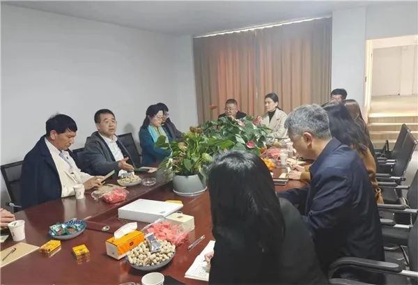 “大理元想”吹響國家級鄉(xiāng)村振興集結號，信達電通董事楊敏出席研討會